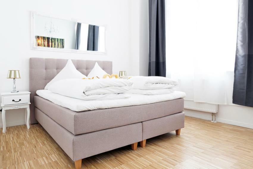 Appartamento Sc 01 By Rockchair L Superhost Status L 2 Bedrooms Boxspringbeds Balcony Elevator - Cozy Family & Business Flair Welcomes You! Berlino